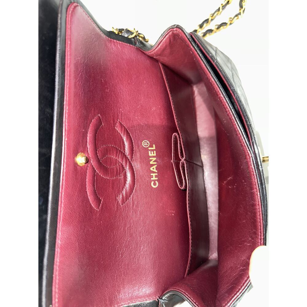 Chanel Classic Black Quilted Leather Flap Bag - Picture 6 of 6